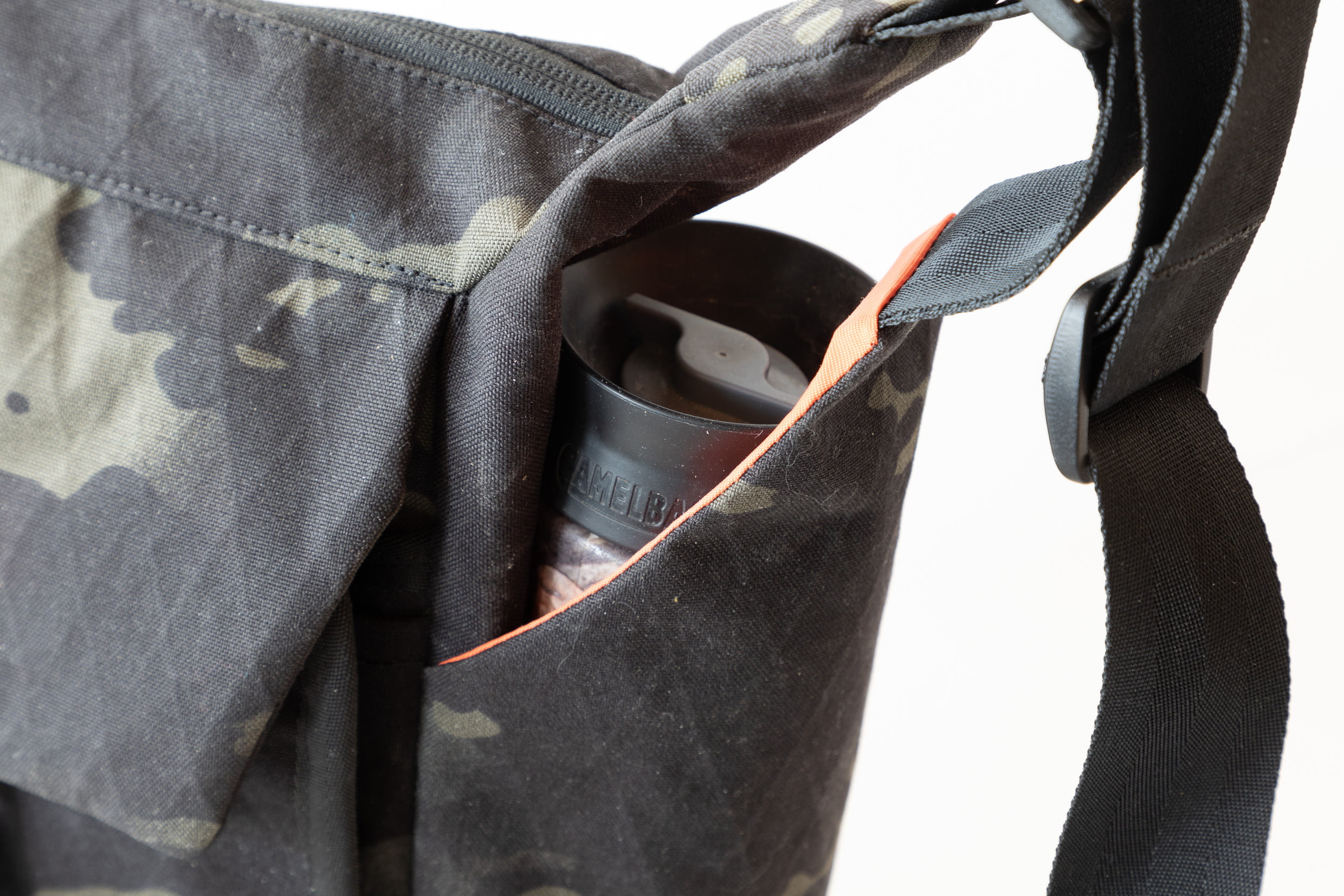 camera backpack,travel gear,travel backpack,compact rucksack