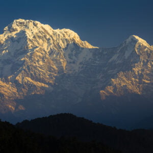 annapurna south (left) and hiunchuli (right) from the south. annapurna conservation area. nepal.